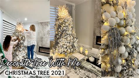 Decorate With Me Christmas Tree Decorating 2021 Designer Tips