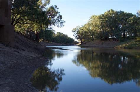 Louth Nsw Paddle Steamers And Wool Darling River Run