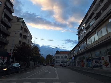 Umereno i potpuno oblačno