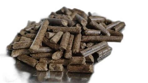 Agri Waste Saw Dust Biofuel Wood Pellet For Industrial Boiler At Rs