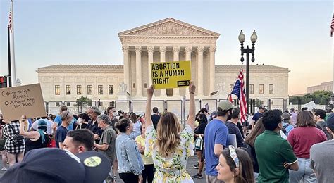 Us Supreme Court Justices Interviewed As Part Of Leak Investigation