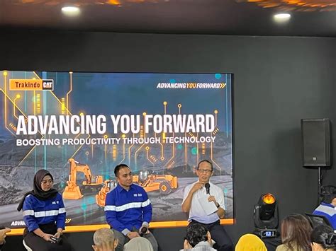 Bantu Pelanggan Trakindo Kenalkan Teknologi Cat Minestar Series