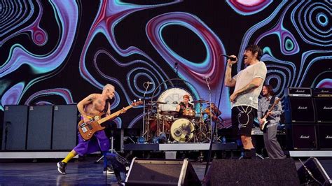Terungkap The Cure Jadi Inspirasi Red Hot Chili Peppers Saat Menulis Lagu Californication