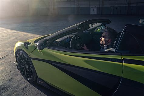 Watch The Mclaren 600lt Spider Take The Roof Down And Spit Fire