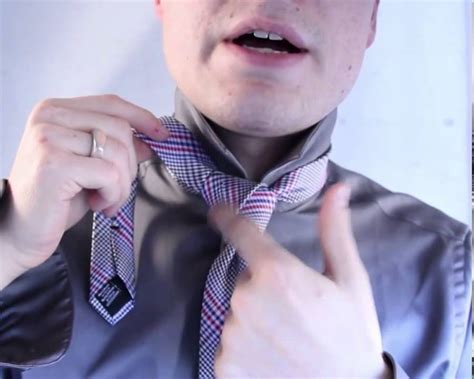 How To Tie A Necktie Eldredge Knot Youtube