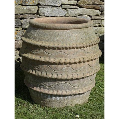 Ribbed Terracotta Pot