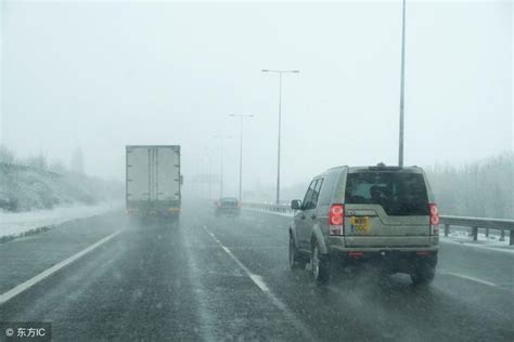 下雨天开车，如何保证安全？雨季行车安全常识 百家天气预报网