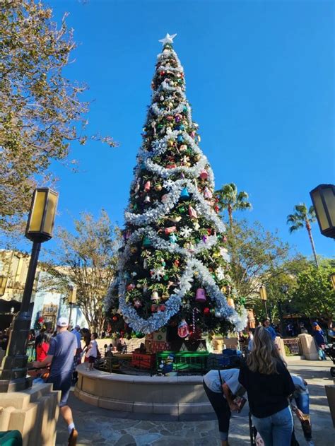 Christmas Decorations have arrived at Disneyland & California Adventure | Chip and Company