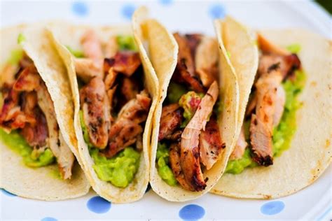 Tacos de Poulet avec Tortilla de Maïs