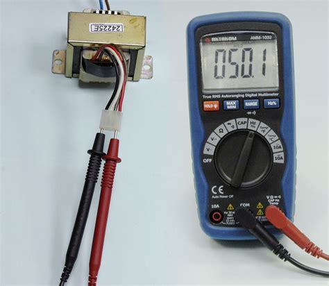 AKTAKOM - AMM-1032 Digital Multimeter