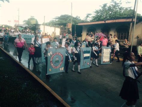 En Fotos Celebran En Todos Los Departamentos De Nicaragua Los Desfiles