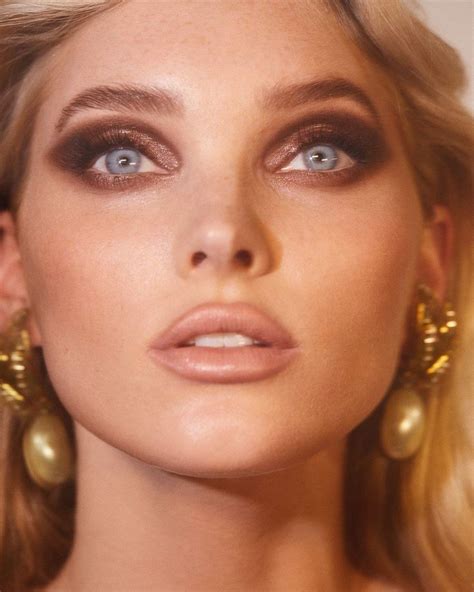 Elsa Hosk In 2020 Editorial Makeup Makeup Looks Makeup Inspiration