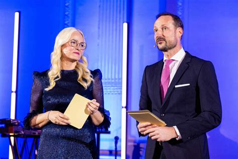 Comment Haakon Et Mette Marit De Norv Ge Ont Conquis Londres Point De Vue