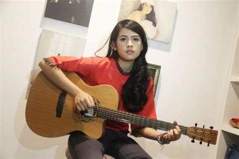 Persiapkan Album Baru Maudy Ayunda Pulang Dari Uk Lifestyle Fimela