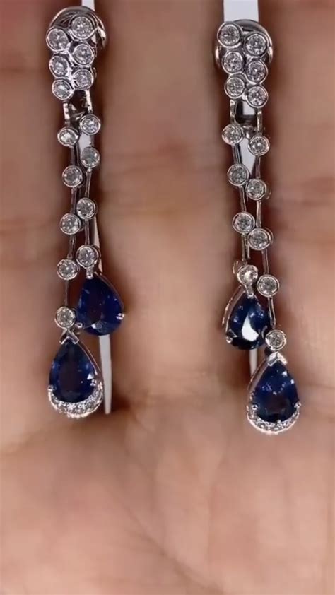 Pin By Seema Rathi On Bracelets Diamond Jewelry Set Diamond Earrings Design Blue Sapphire