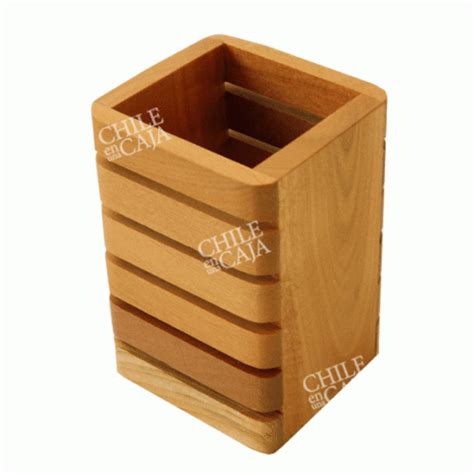 Portalápices de madera CORMAD035 Chile en una caja