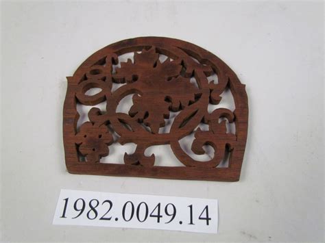examples of scroll-sawn woodwork | Smithsonian Institution