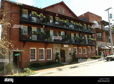 Highlands, NC, North Carolina, downtown, Old Edwards Inn, autumn Stock Photo - Alamy