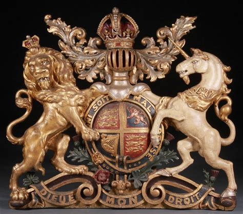 ENGLISH VICTORIAN HOUSE OF WINDSOR COAT OF ARMS : Lot 813