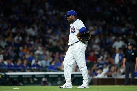 Chicago Cubs Dump Hector Neris in Surprise Roster Move - On Tap Sports Net