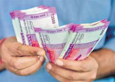 Rs 9000 Crore Mistakenly Deposited In Chennai Cab Drivers Account