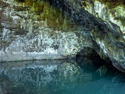 32 BEST Things To Do & Activities In Kauai 2024 - Mike & Laura Travel