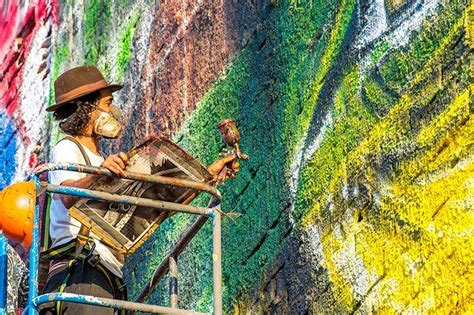 Brazilian Graffiti Artist Creates Breathtaking Mural For The Rio ...