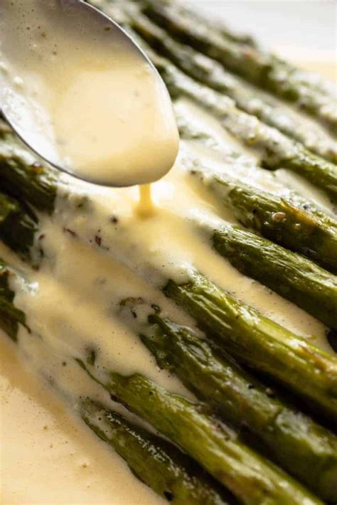 Classic Béarnaise Sauce Recipe | Sauce Fanatic