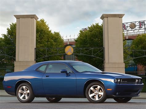 2008 Dodge Challenger Specs, Performance & Photos - autoevolution