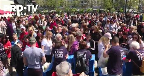 A Fost Mare Aglomeratie Astazi La Intrarea In Parcul Valea