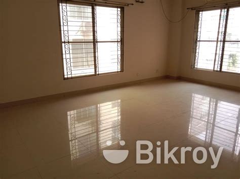 3000sft 4bedroom Luxurious Apartment Rent At Banani North 2Car Park