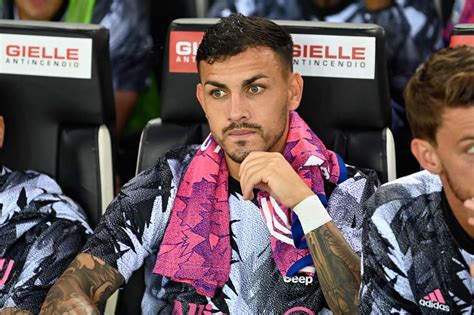 L AS Rome Attend Leandro Paredes Et Renato Sanches Flashscore Fr