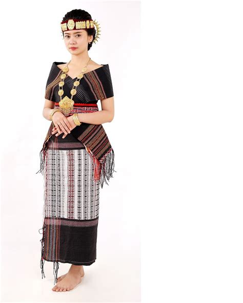 Batak Indonesia Traditional Clothes 🇮🇩 In 2024 Traditional Outfits