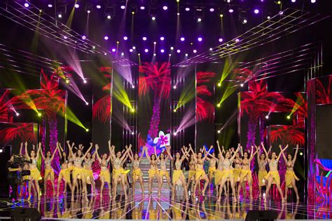 V C D Ng N Ng B Ng C A Ng I P Miss World Vi T Nam V I Bikini Titanic N I M I Th C Chia S