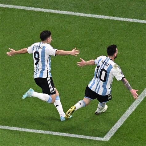 Argentina Vence M Xico E Sobrevive Na Copa Do Mundo Folha Do Estado