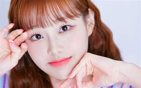 Chuu Talks About The Odd Habit She Formed While Promoting With LOONA