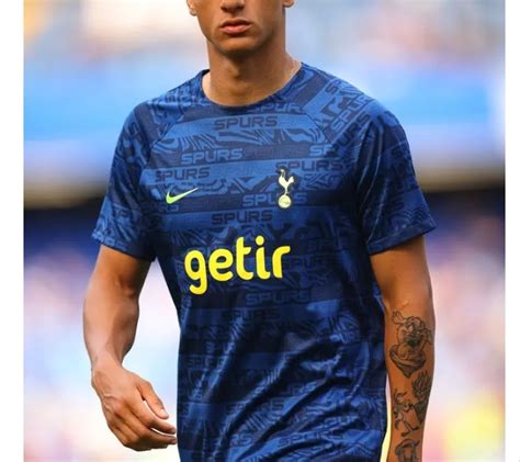 Tottenham star Richarlison tattoos favourite cartoons on his arm ...