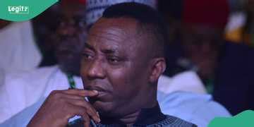 BREAKING: Immigration Releases Omoyele Sowore After Detainment in Lagos ...