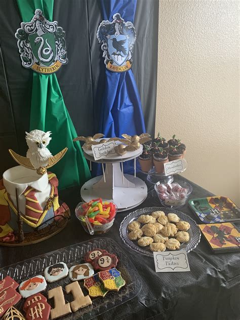 Harry Potter Dessert Table Harry Potter Desserts Harry Potter Theme