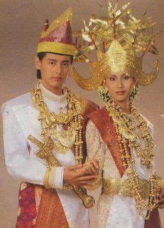 Lampung Peminggir People Indonesia Traditional Costume Traditional