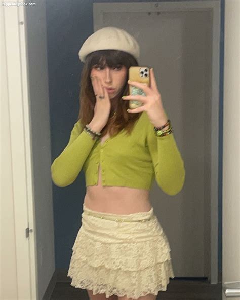 Aria Faye Nude The Fappening Photo 4934598 FappeningBook