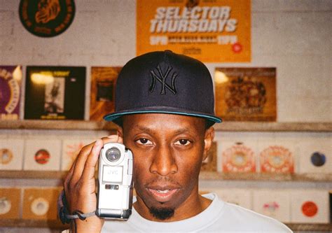 Former coaches describe the legendary shooting form of Dale Ellis 18