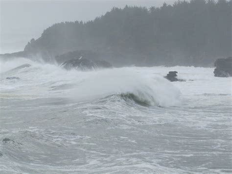 20 25 Foot Waves To Slam Oregon Coast Friday November 4th 2022