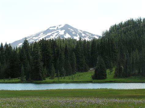 Mt Bachelor And Todd Lake Oregon Travel Central Oregon Oregon Coast