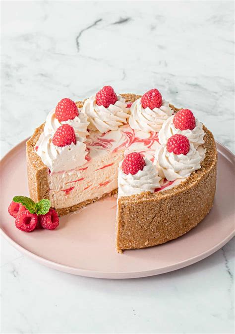 Raspberry Swirl Cheesecake