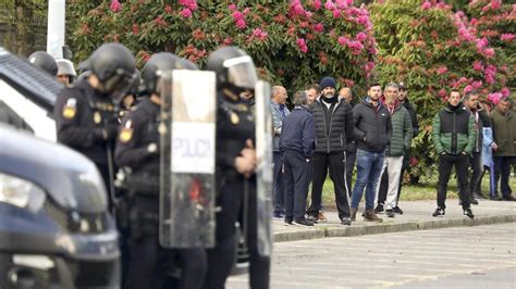 Los Bateeiros Tras La Carga Policial “seguiremos Protestando Hasta