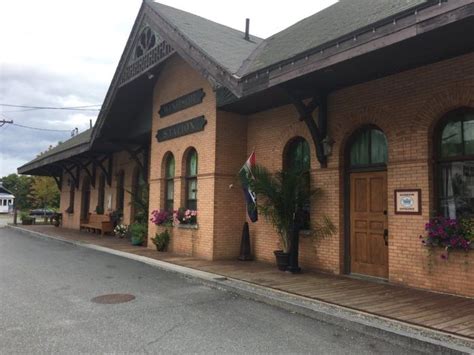 Windsor Station Restaurant And Barroom Is Right On The Tracks In Vermont