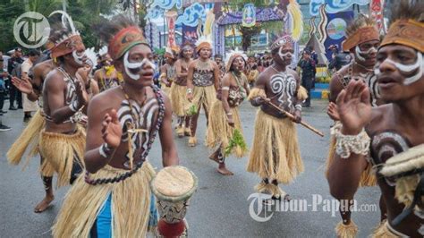 Pembukaan KMAN VI Di Papua Aman Bupati Jayapura Masyarakat Adat