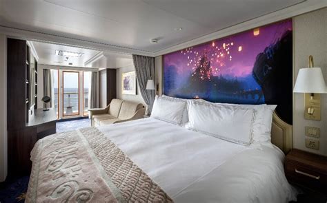 Disney Wish Staterooms and Suites Guide