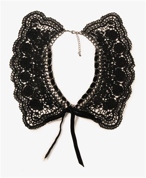 Eyelet Peter Pan Collar Necklace FOREVER21 1031557066 Collar